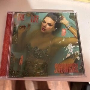 The Life of a Showgirl - Sweat and Vanilla Perfume Edition CD